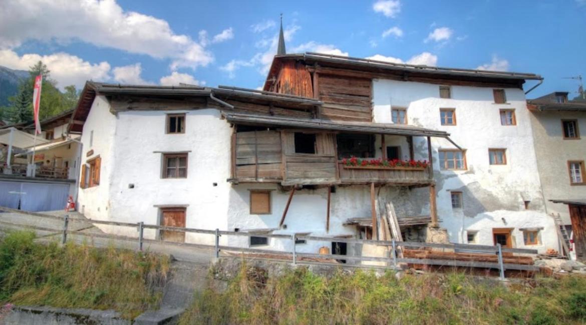 Chasa Jaro Acomodação com café da manhã Santa Maria Val Muestair Exterior foto